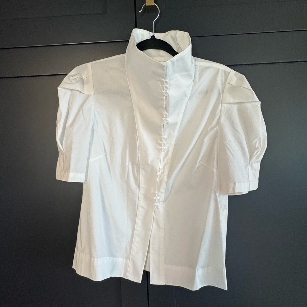 New white top